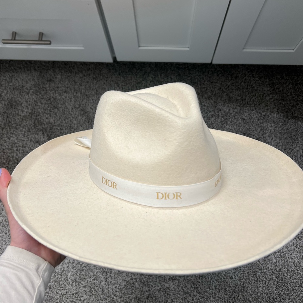 Cream Wide-Brim Hat